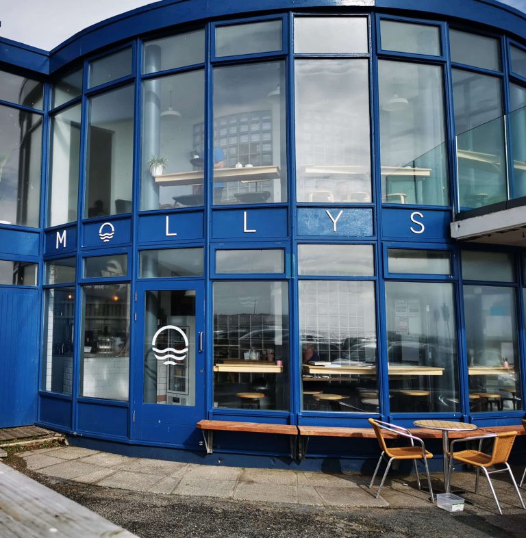 place mollys cafe tramore