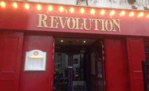 place revolution exterior