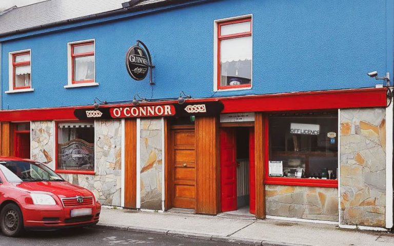 Place O Connors Bar Exterior 01