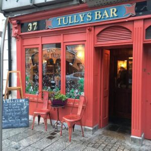 pub-tullys-front-1024x1024